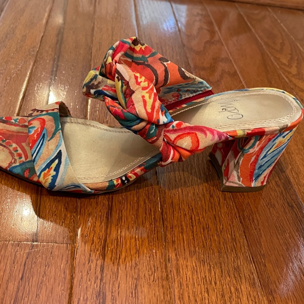 Impo tropical fabric heeled sandals